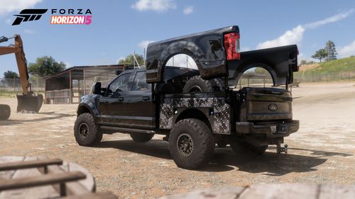 DeBerti Ford Super Duty F-250 Lariat 'Transformer' on a construction site